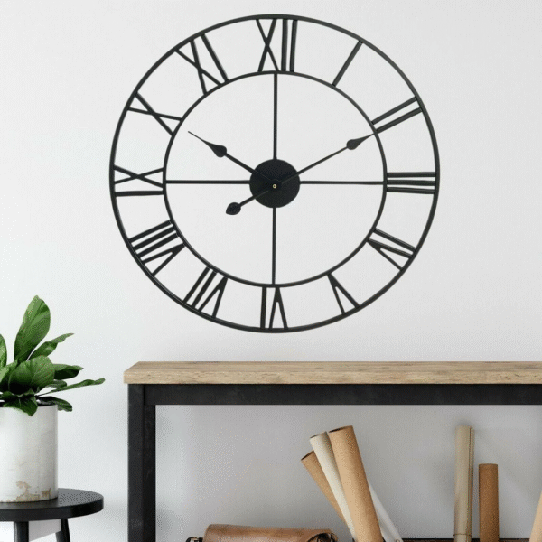Vintage 40CM Black Metal Wall Clock – Timeless Home Decor Description: “Make a bold statement with this 40CM vintage metal wall clock. Featuring a striking open back design, metal numerals, and a distressed frame, it adds character to any room. Powered by AA battery, it’s suitable for indoor and sheltered outdoor use. Home & Garden Free Shipping 7