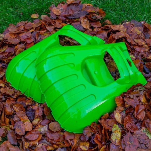 Garden Cleaning Scoops Leaf Grabber Large Green Plastic Hand Held Grabs Gather Garden Free Shipping 23
