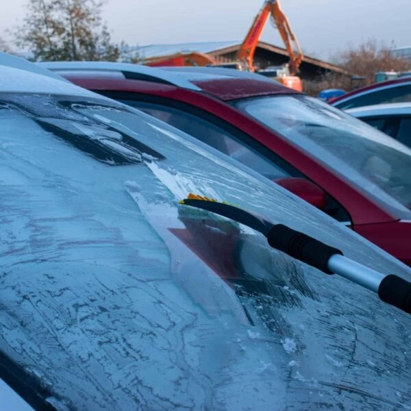 Telescopic Car Snow Remover Brush Extendable Length Car Windshield Ice Scraper Car & Caravan Free Shipping 15