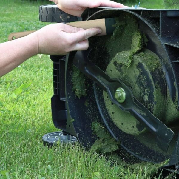 Heavy Duty Garden Brush with Scraper – Cleans Lawn Mowers, Wellies Boots & Tools DIY & Tools Free Shipping 19