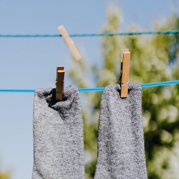 50M Heavy-Duty Washing Line Rope – Strong Steel & PVC Coating” Description: “Durable 50m line with steel core, holds 200kg, sag-resistant, medical-grade PVC. Home & Garden Free Shipping 17