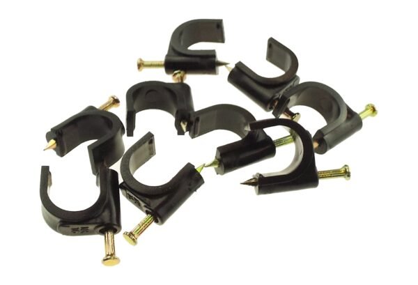 Clips for 16mm Irrigation Pipe