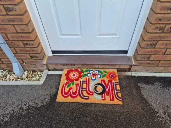 Doormat 60cm x 40cm - 'Welcome' (Flowers)