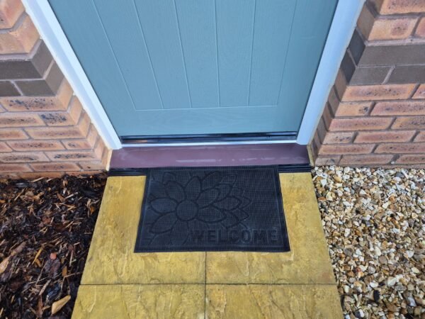 Rubber Doormat 60cm x 40cm – ‘Welcome’ (Flower) Doormats Free Shipping 15