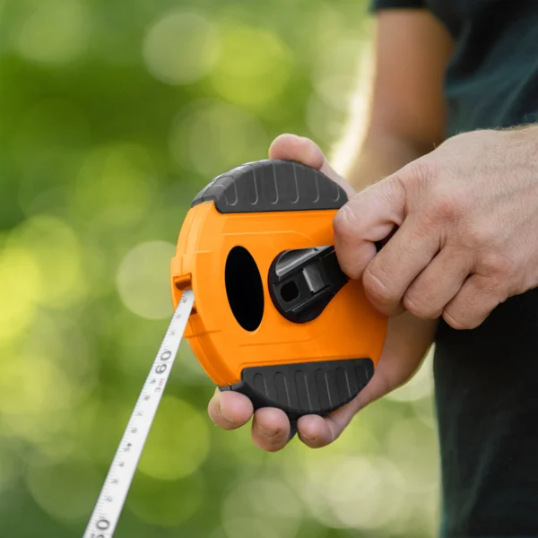 30m fibreglass coiled tape measure 13mm wide black/orange – home diy accessory uk