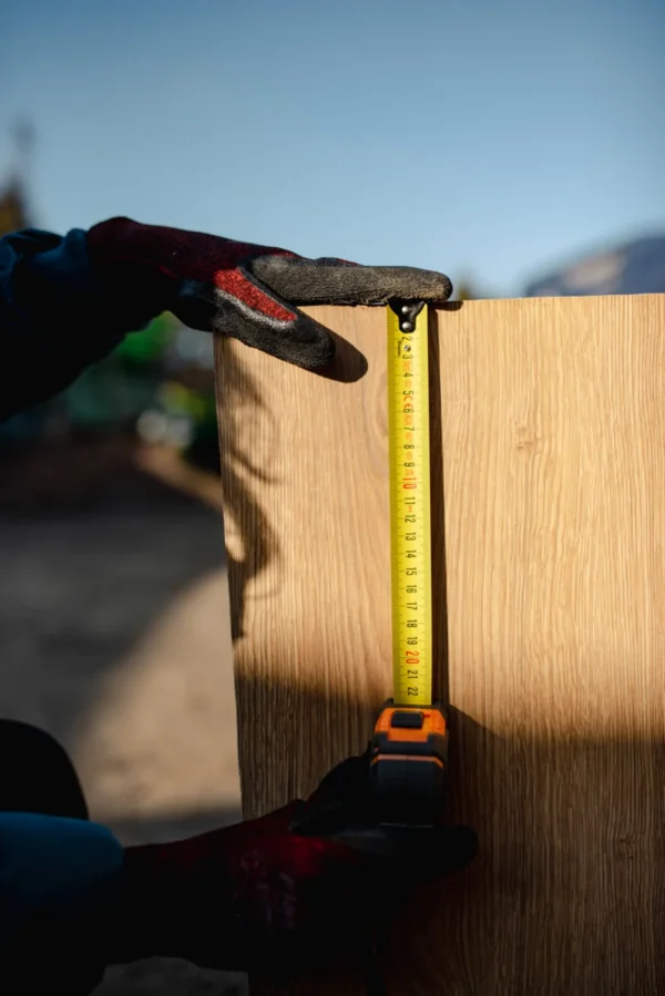 8m snap tape measure 25mm wide with belt clip – home diy accessory uk